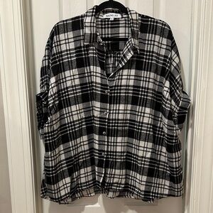Amazing Lace Black and White Plaid Women's Shirt